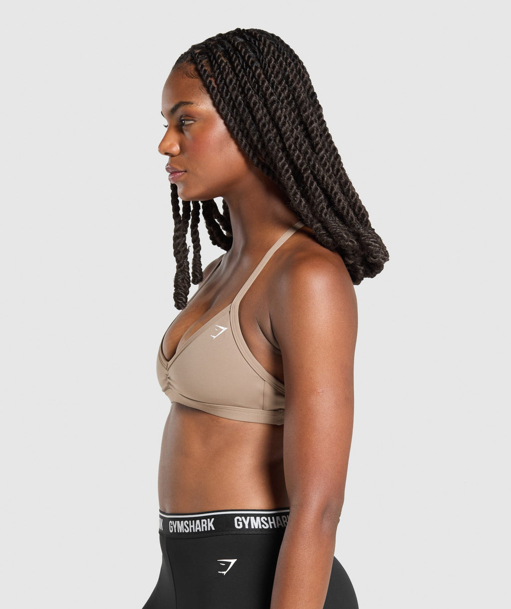 gymshark-minimal-sports-bra-sports-bras-brown-ss25