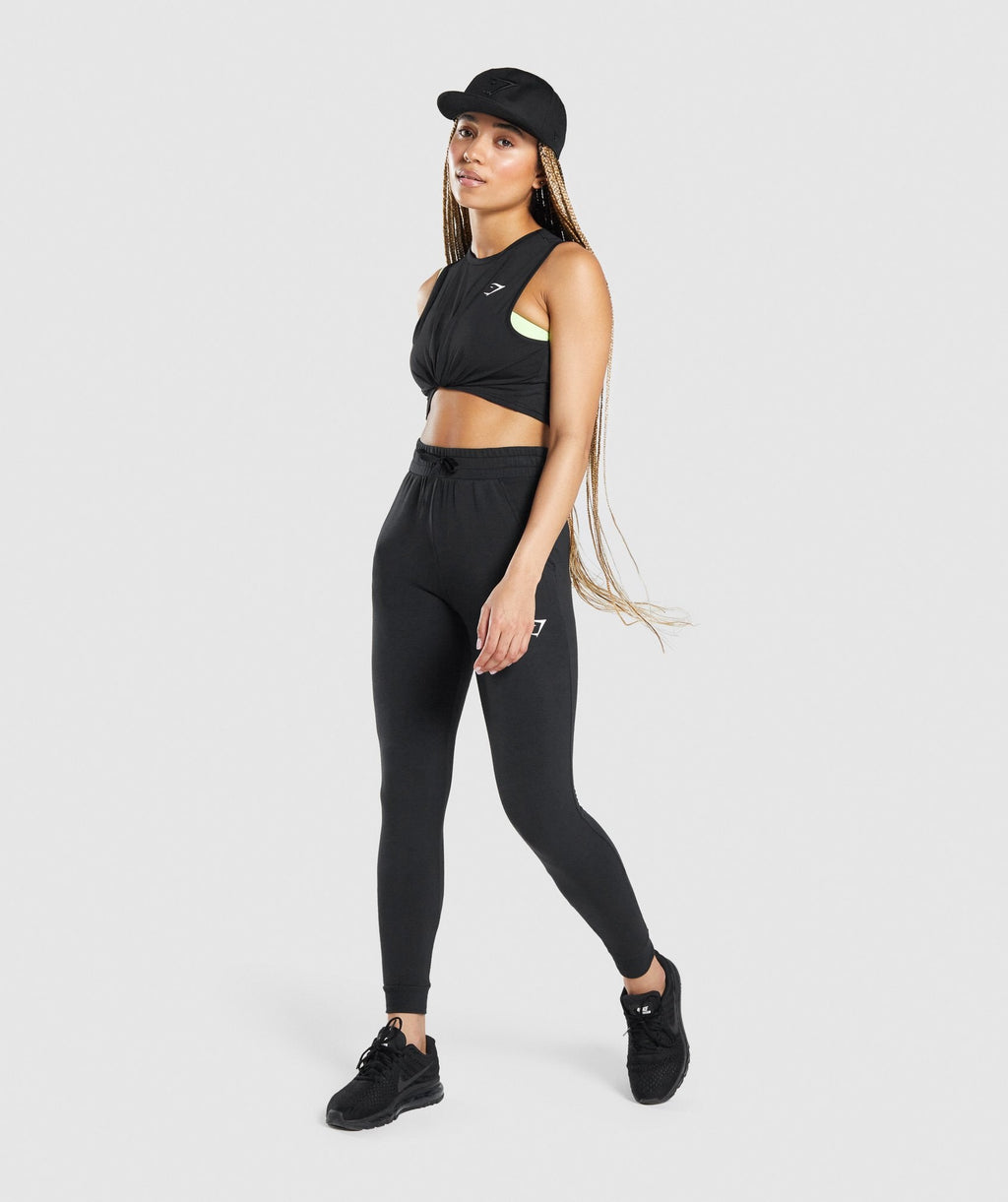 gymshark-new-era-9fifty-snapback-black