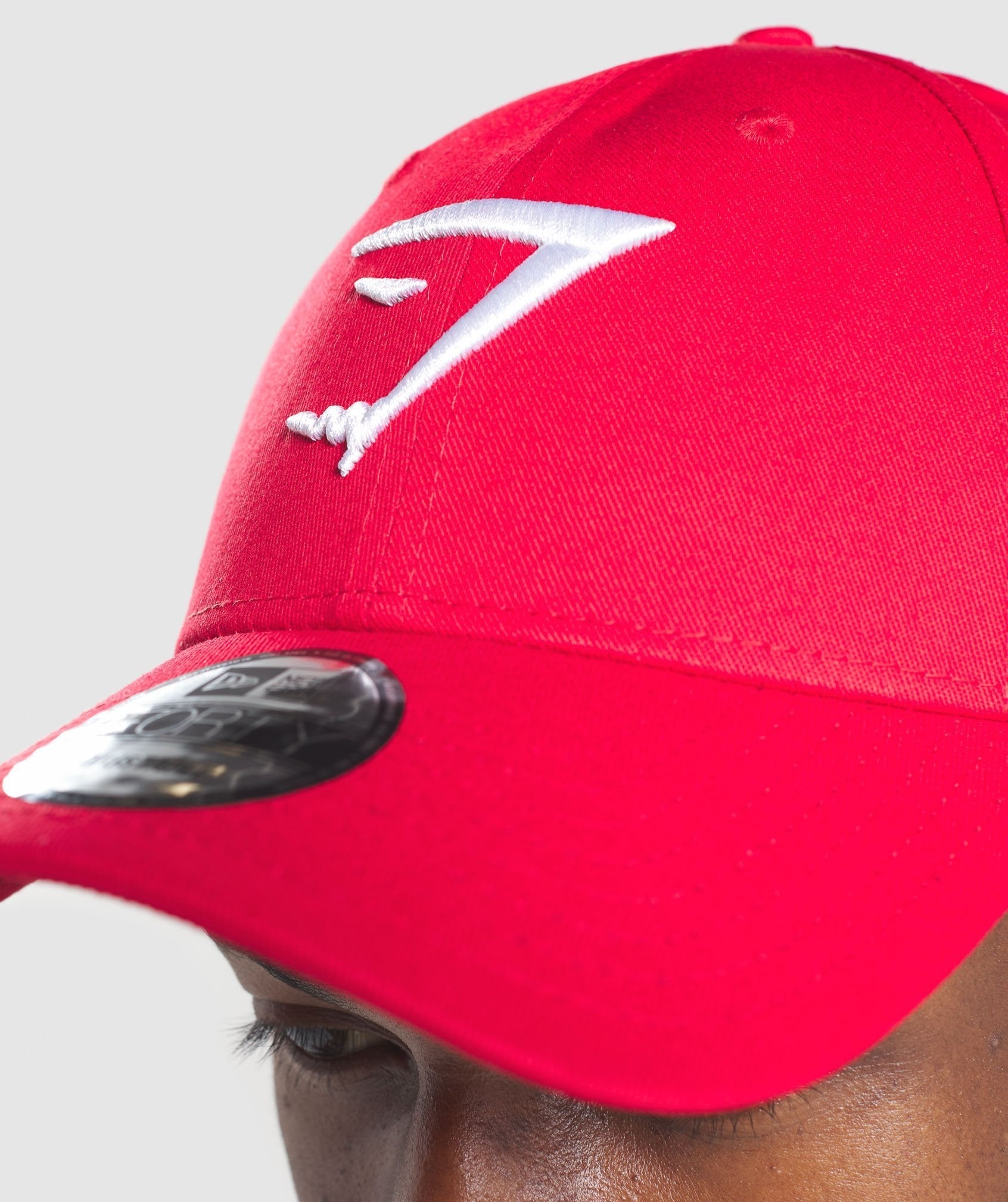 gymshark-new-era-9forty-adjustable-red-aw21