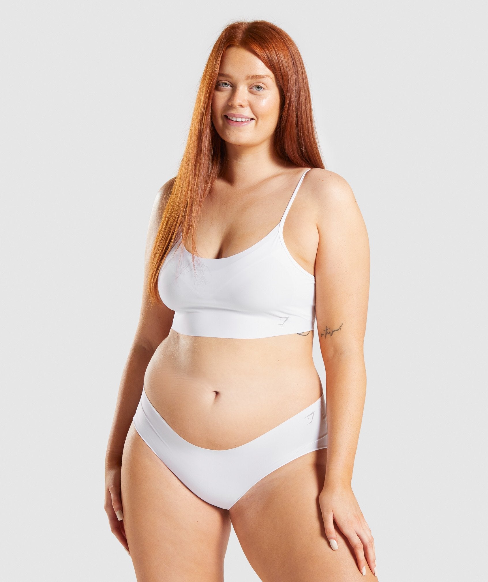 gymshark-no-vpl-bralette-white