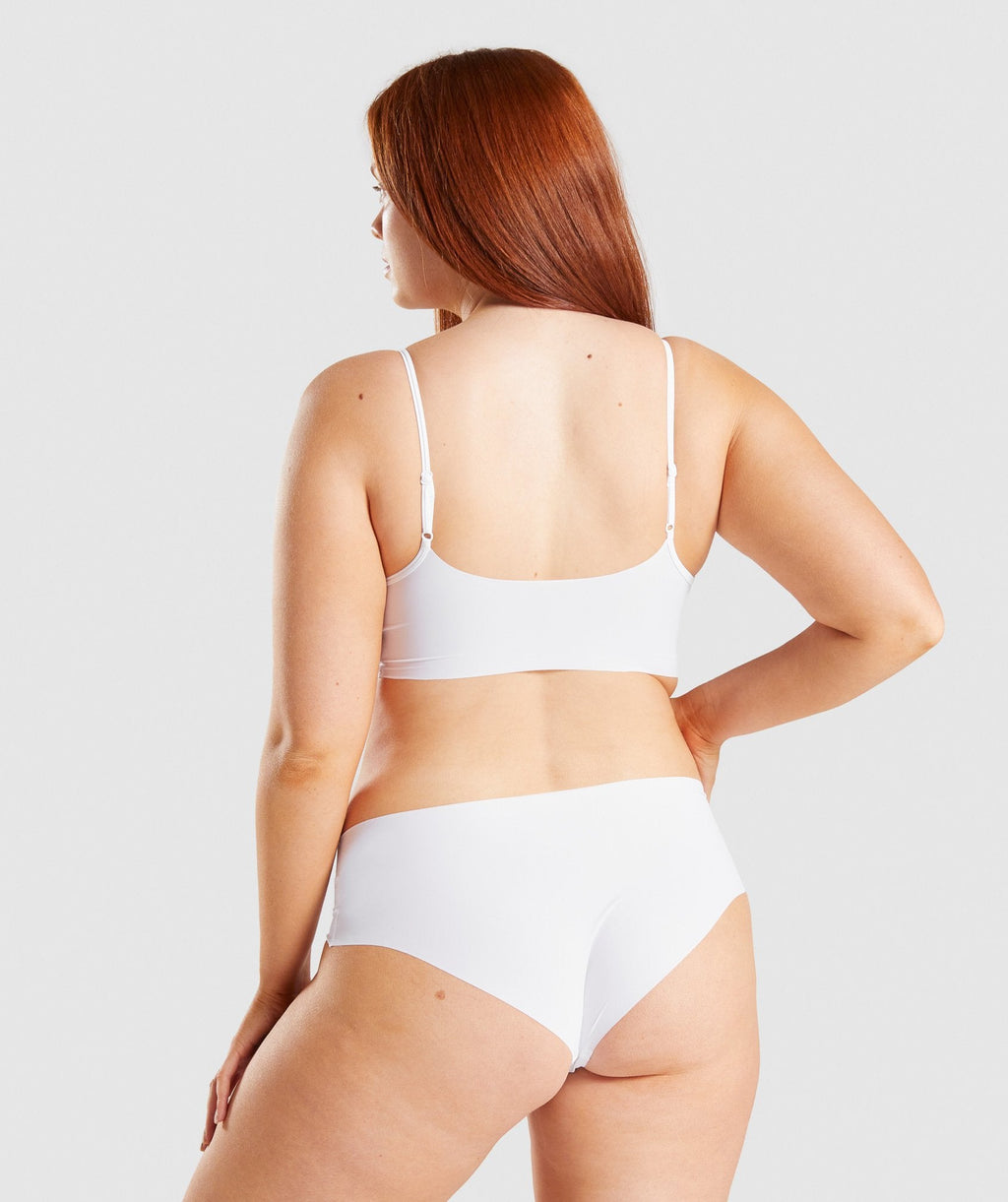 gymshark-no-vpl-bralette-white
