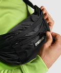 gymshark-sling-bag-black