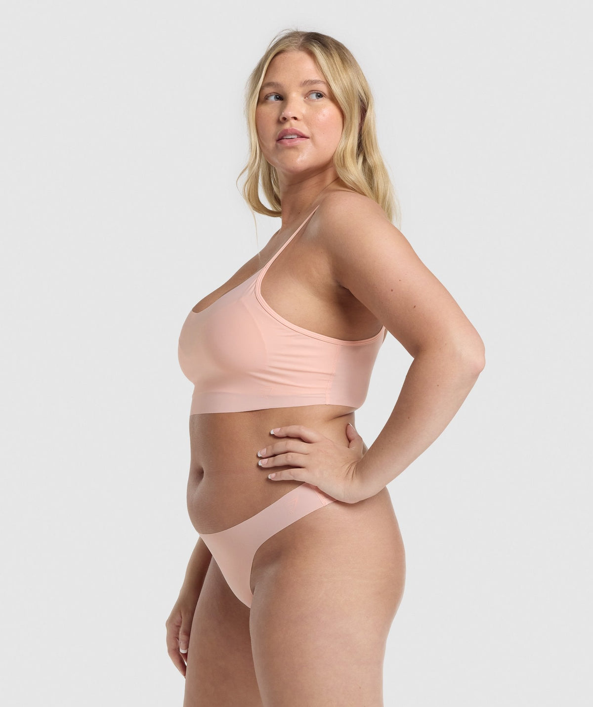 gymshark-no-vpl-bralette-light-pink