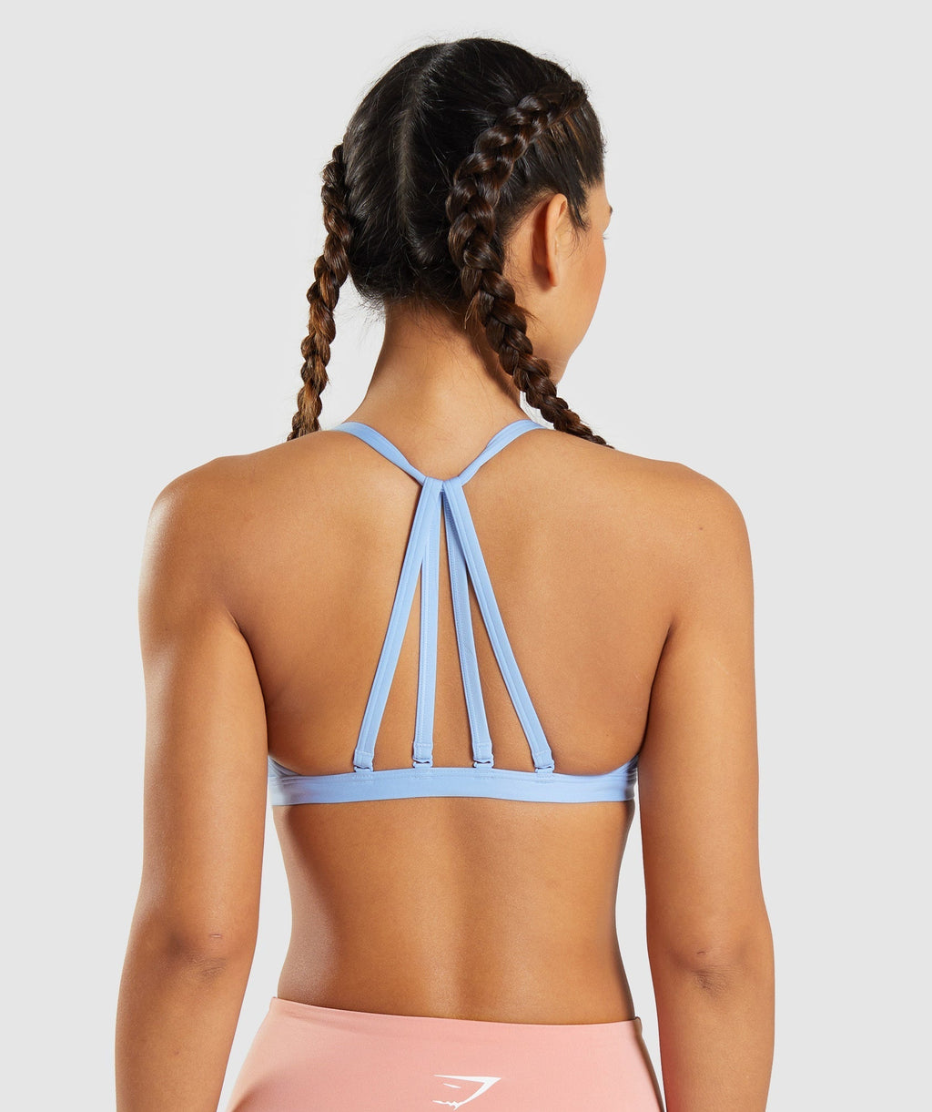 gymshark-minimal-sports-bra-moonstone-blue-ss22