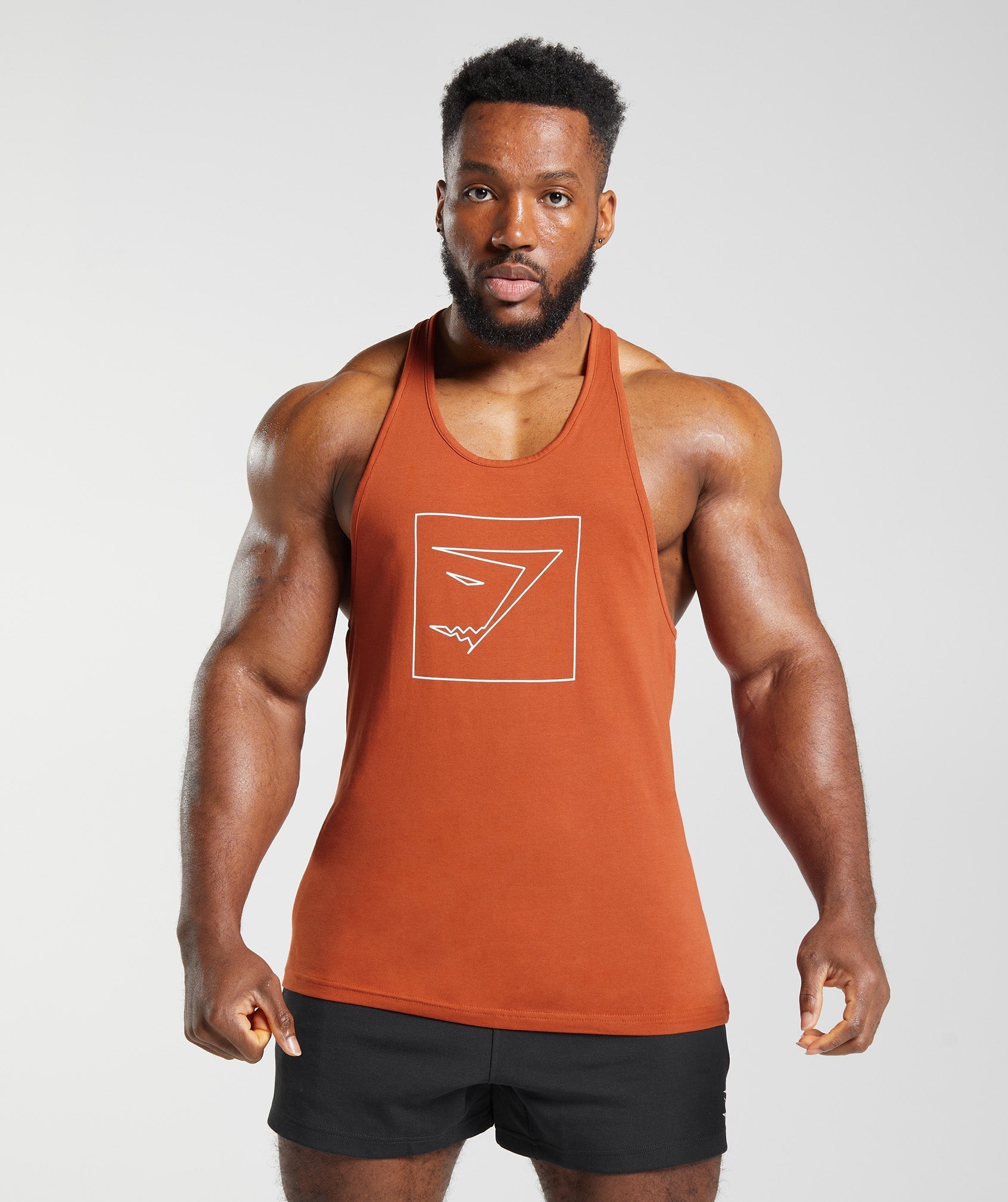gymshark-outline-stringer-cayenne-red-aw22