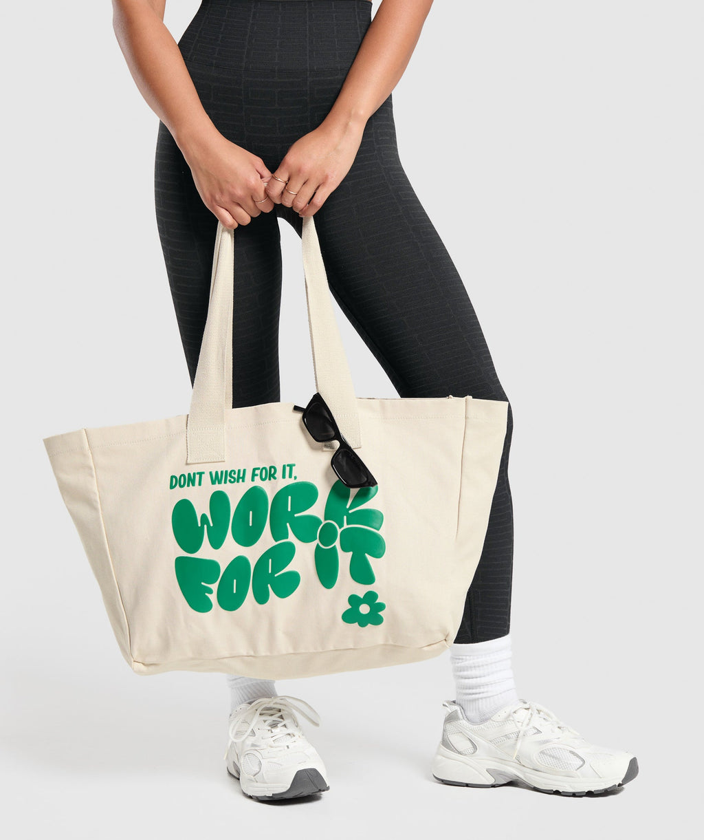 gymshark-work-for-it-oversized-tote-ecru-white-ss24