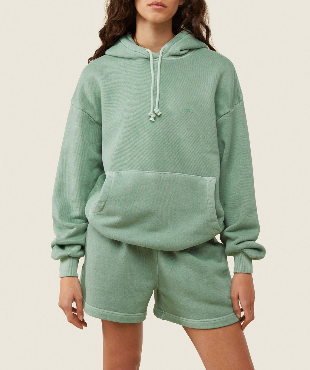 gymshark-everywear-relaxed-hoodie-dollar-green-ss24-1