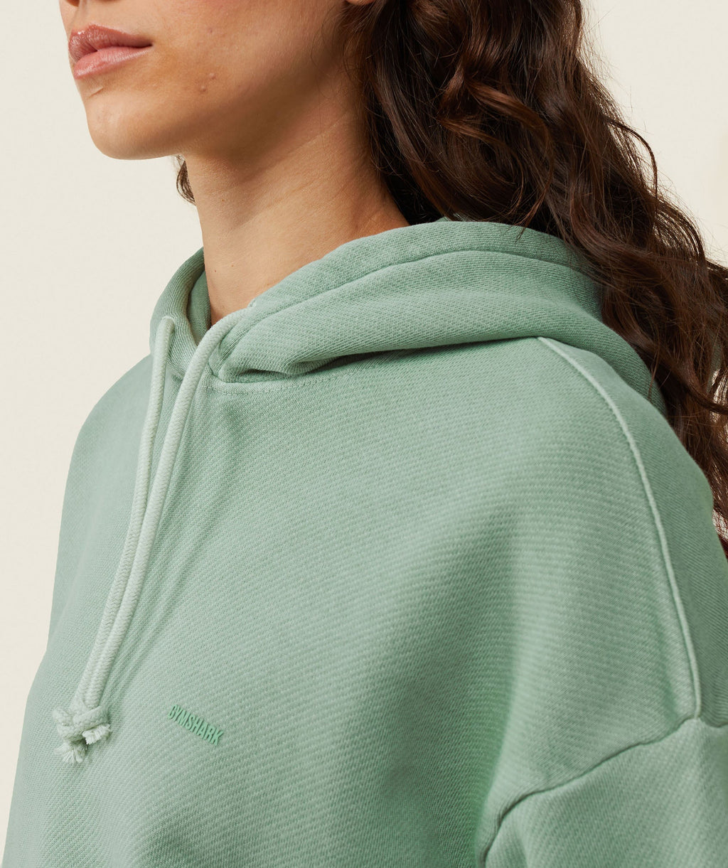 gymshark-everywear-relaxed-hoodie-dollar-green-ss24-1