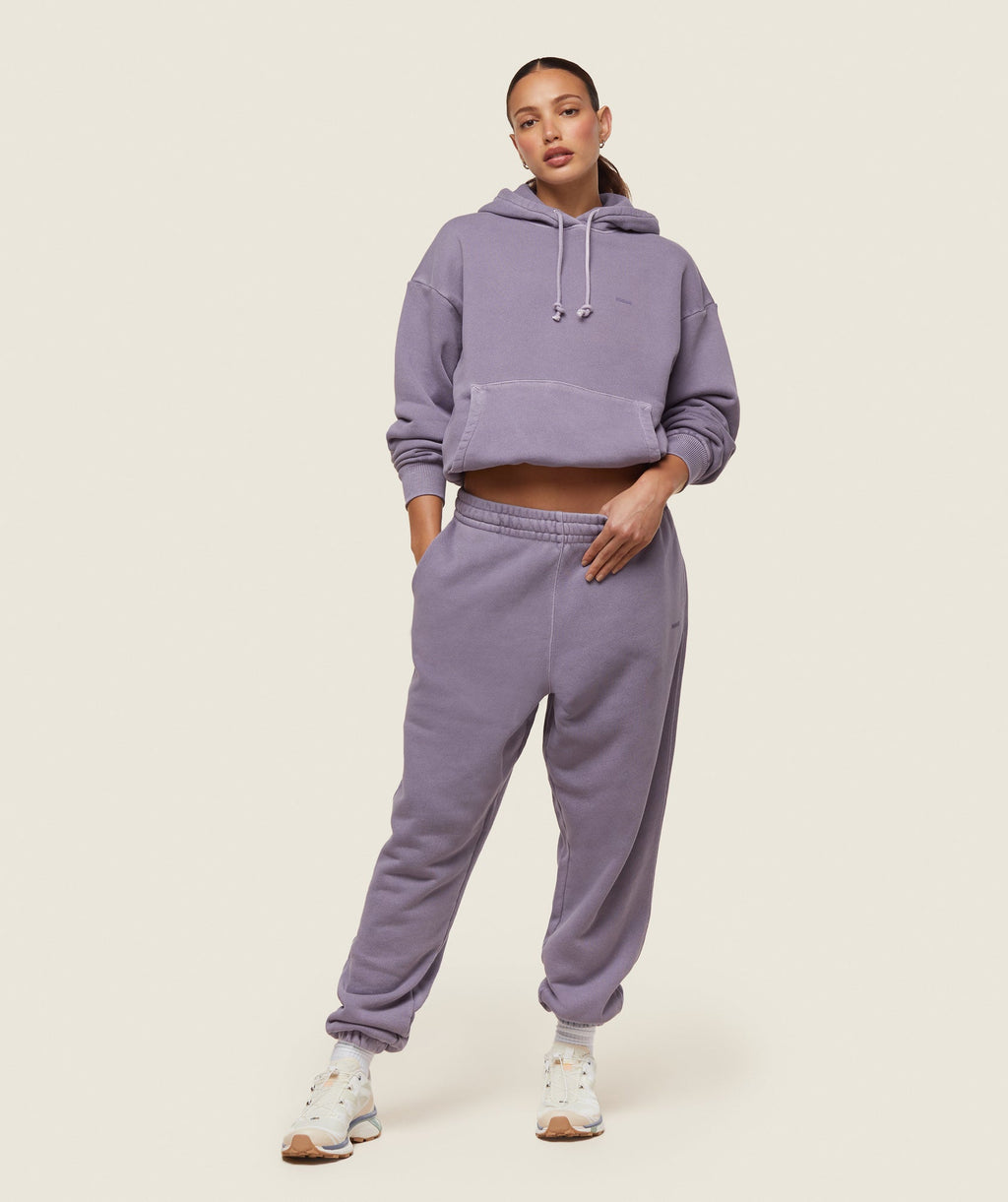 gymshark-everywear-relaxed-hoodie-fog-purple-ss24