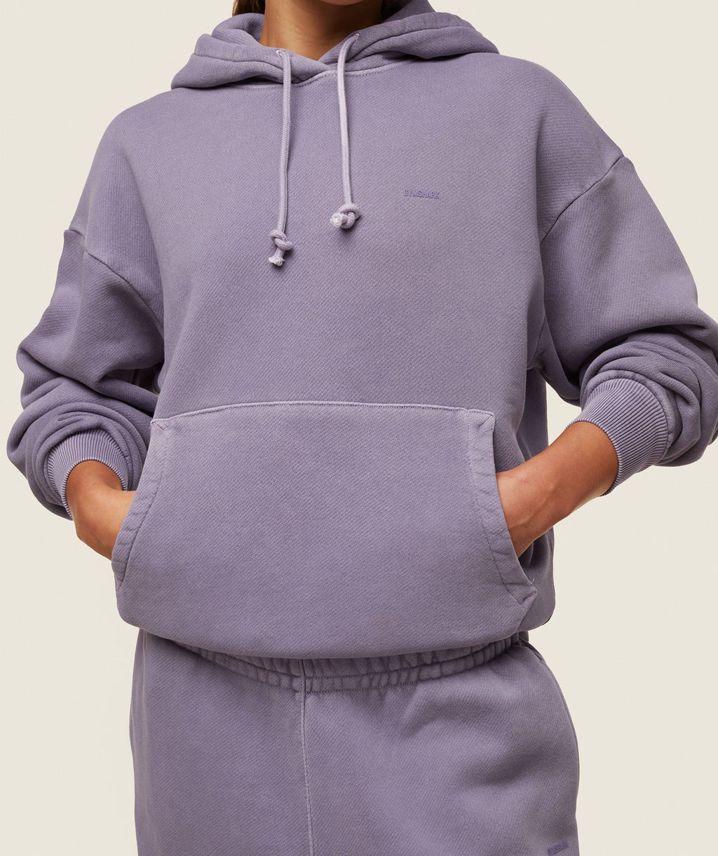 gymshark-everywear-relaxed-hoodie-fog-purple-ss24