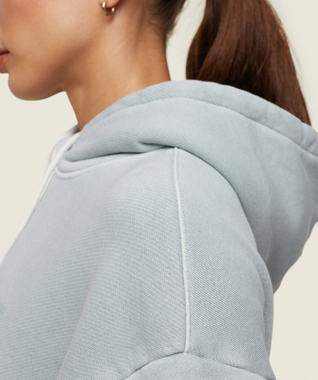 gymshark-everywear-relaxed-hoodie-ice-grey-ss24