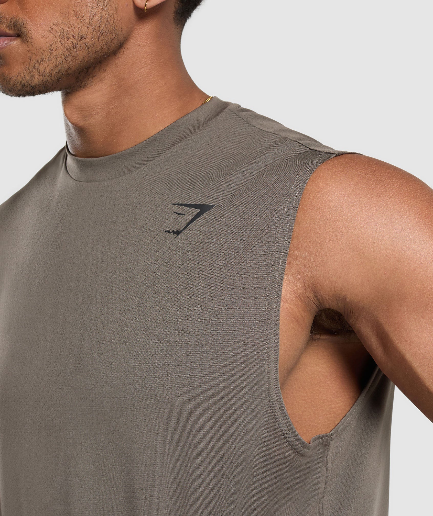 gymshark-oversized-performance-tank-camo-brown-ss24