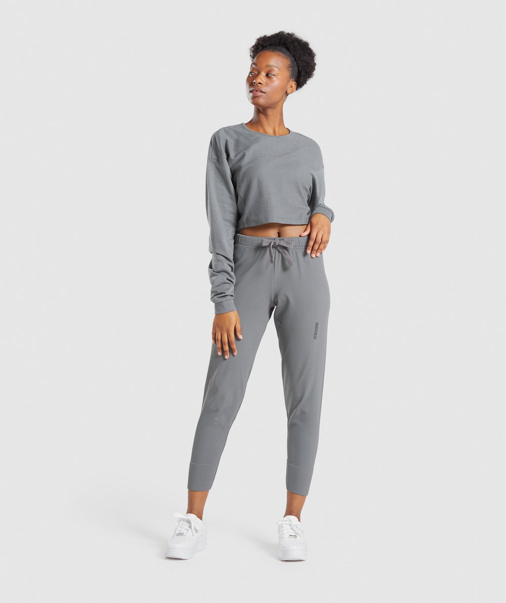 gymshark-pause-joggers-charcoal