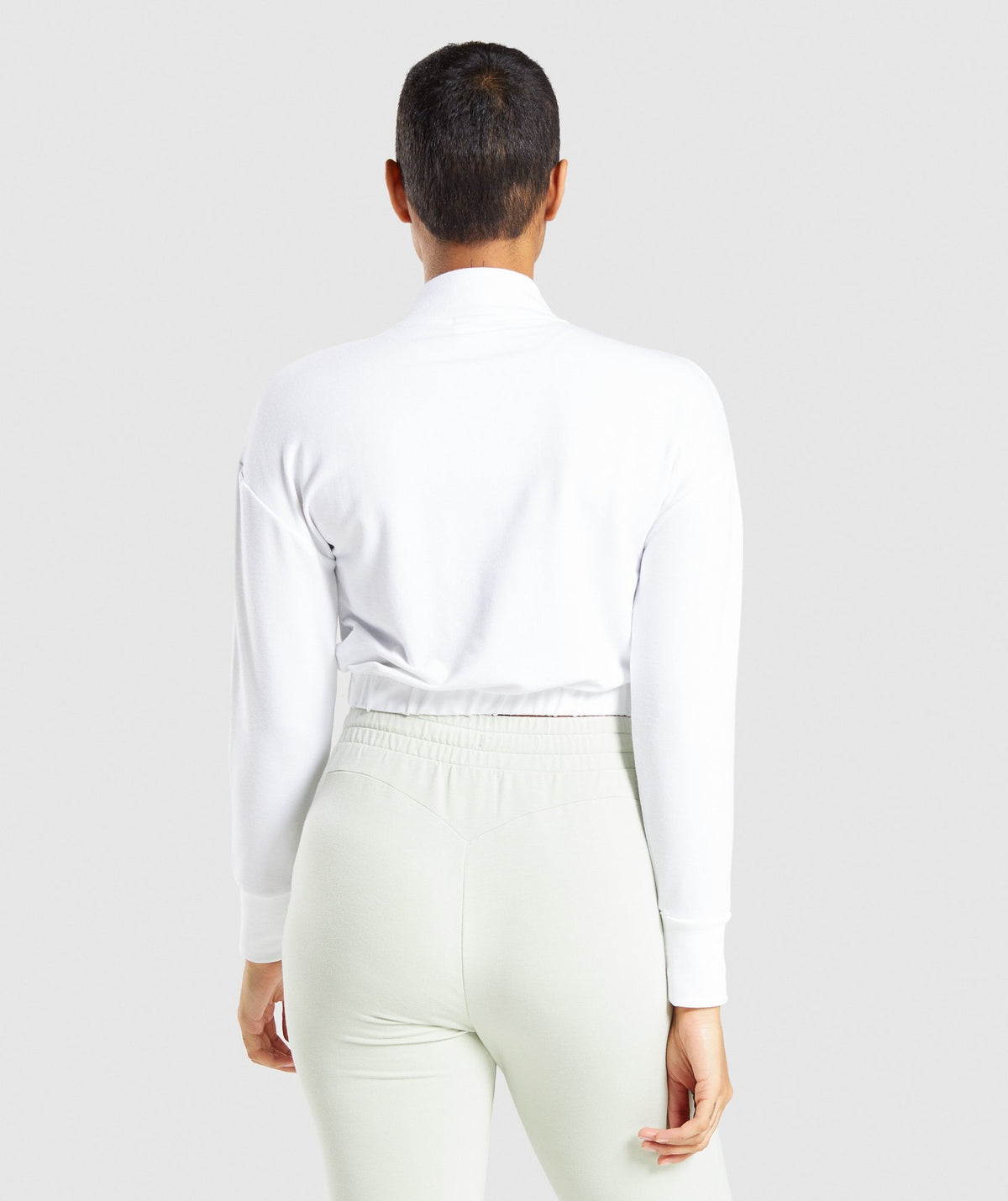 gymshark-pippa-training-pullover-white-black-logo