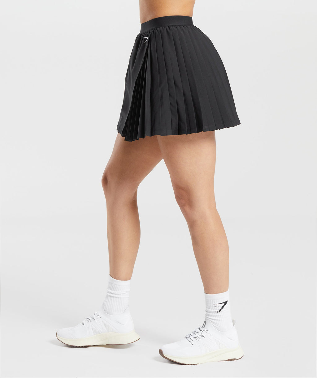 gymshark-pleated-skort-black-aw23