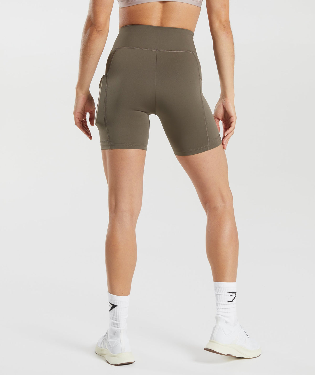 gymshark-pocket-shorts-shorts-brown-aw23