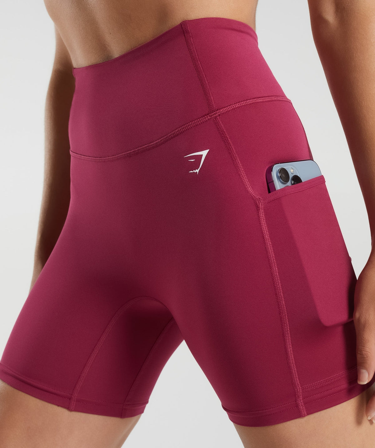 gymshark-pocket-shorts-raspberry-pink-aw23