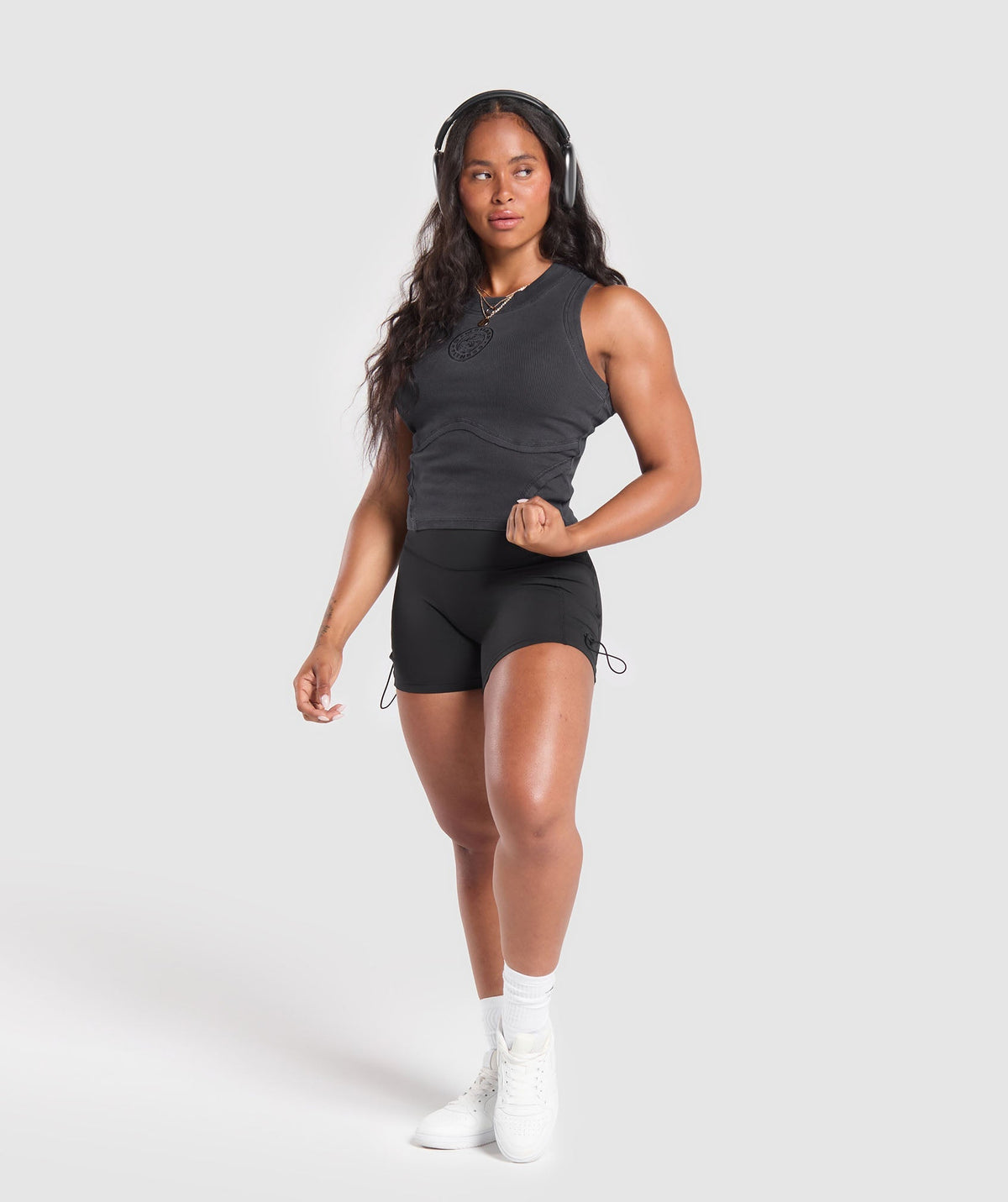 gymshark-premium-legacy-tank-black-aw24
