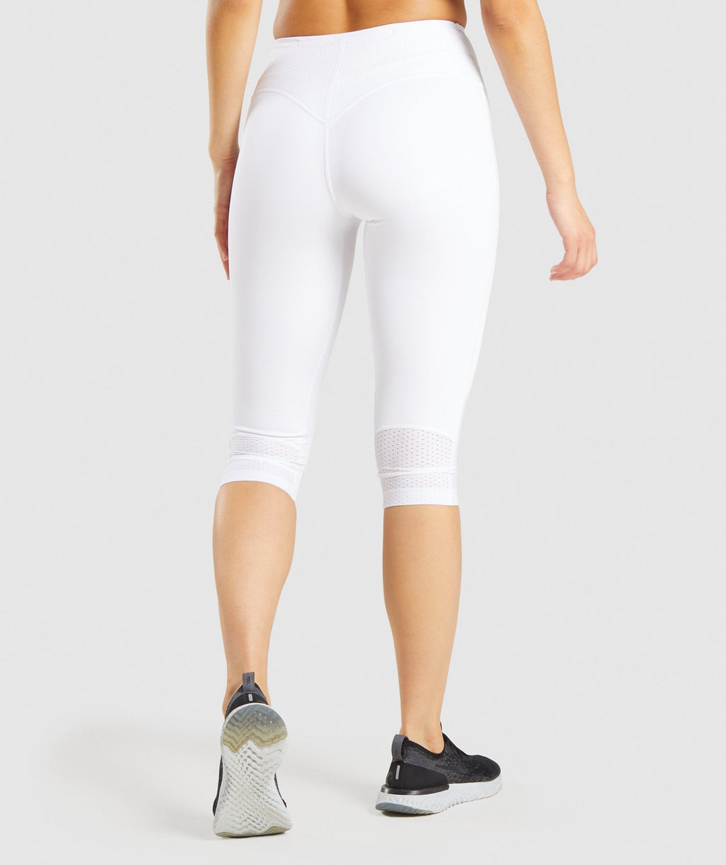 gymshark-pulse-cropped-leggings-white-black-logo