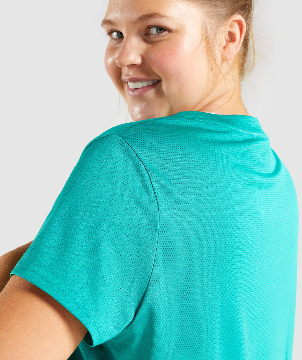 gymshark-pulse-mesh-t-shirt-green