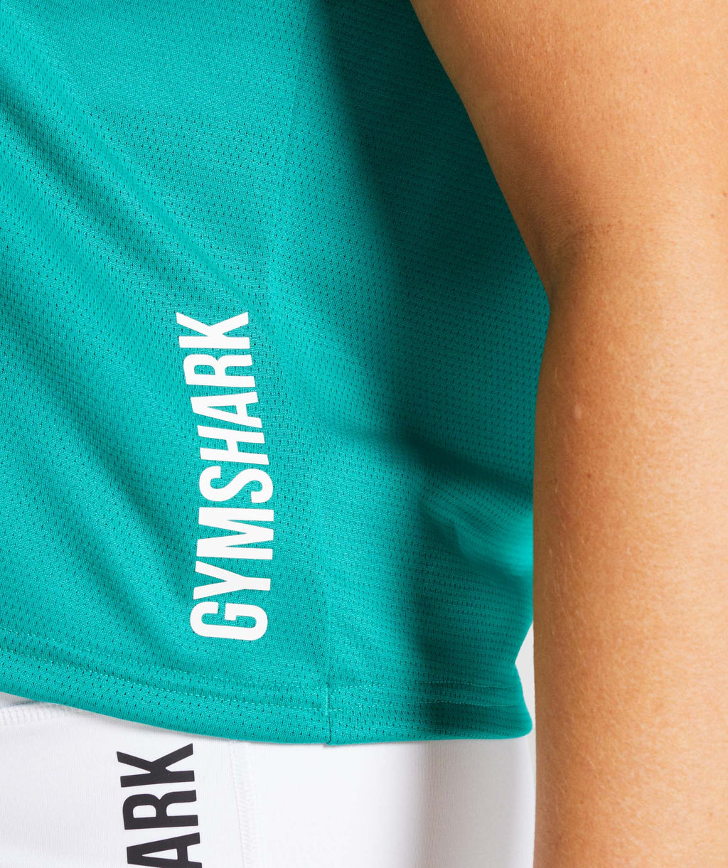 gymshark-pulse-mesh-t-shirt-green
