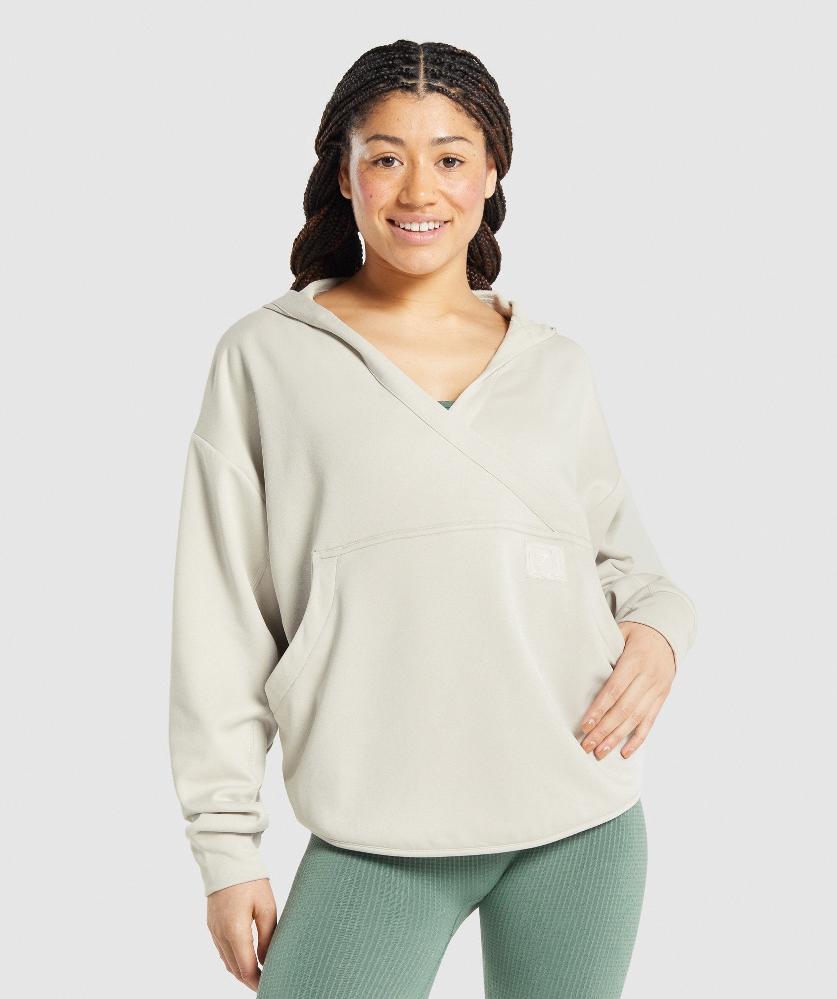gymshark-pause-cosy-hoodie-grey-aw21