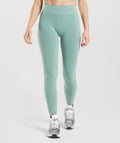 gymshark-pause-seamless-leggings-maya-blue-ss22