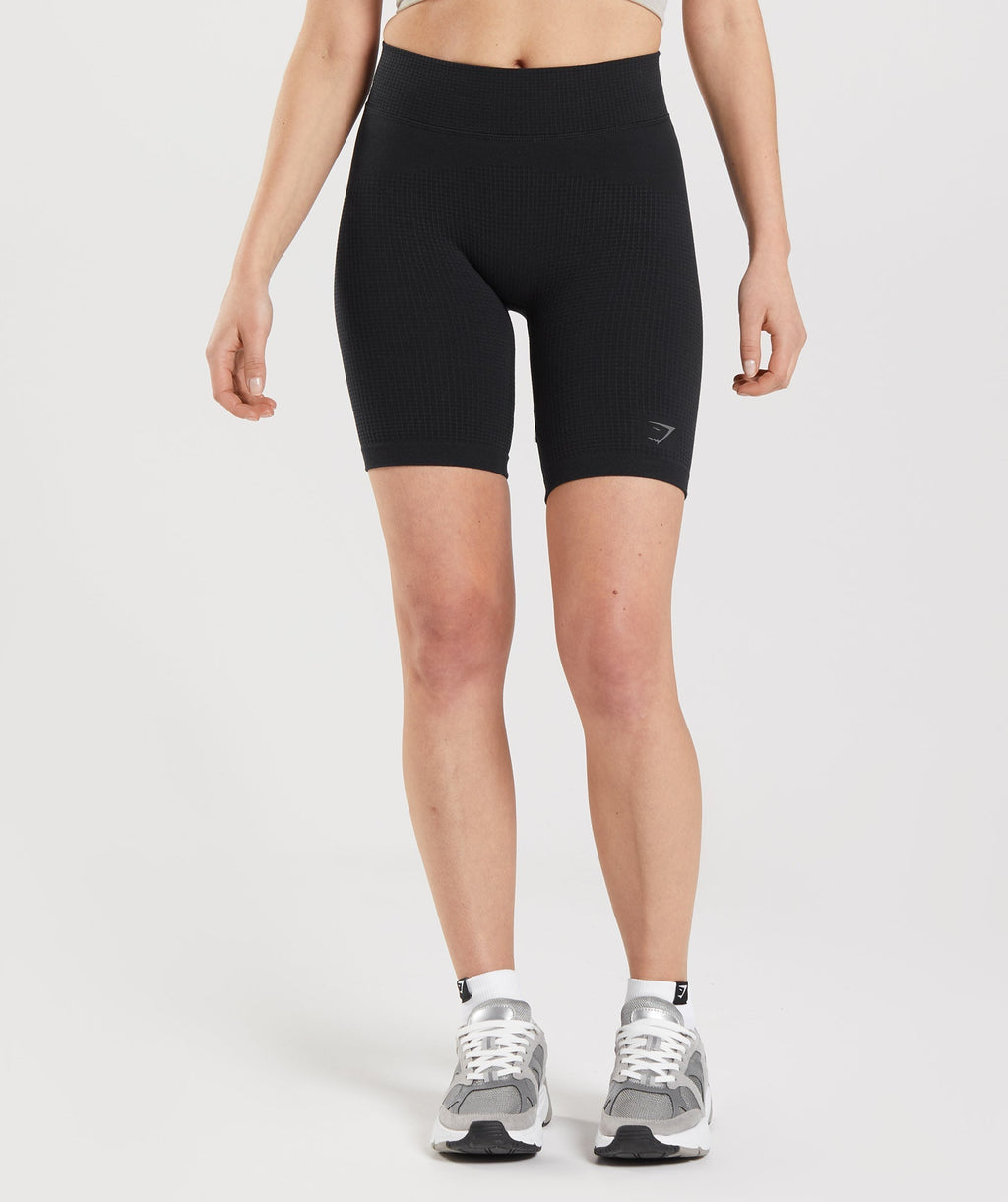 gymshark-pause-seamless-cycling-shorts-black-ss22