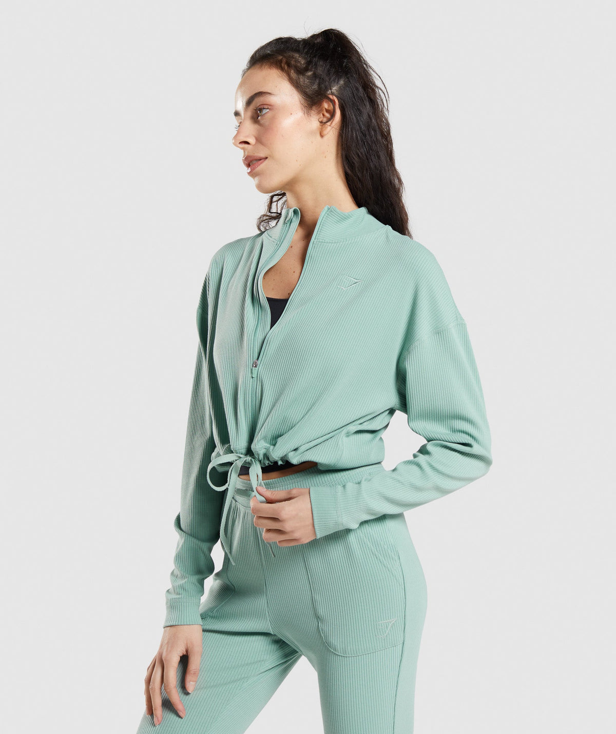 gymshark-pause-zip-up-jacket-maya-blue-ss22