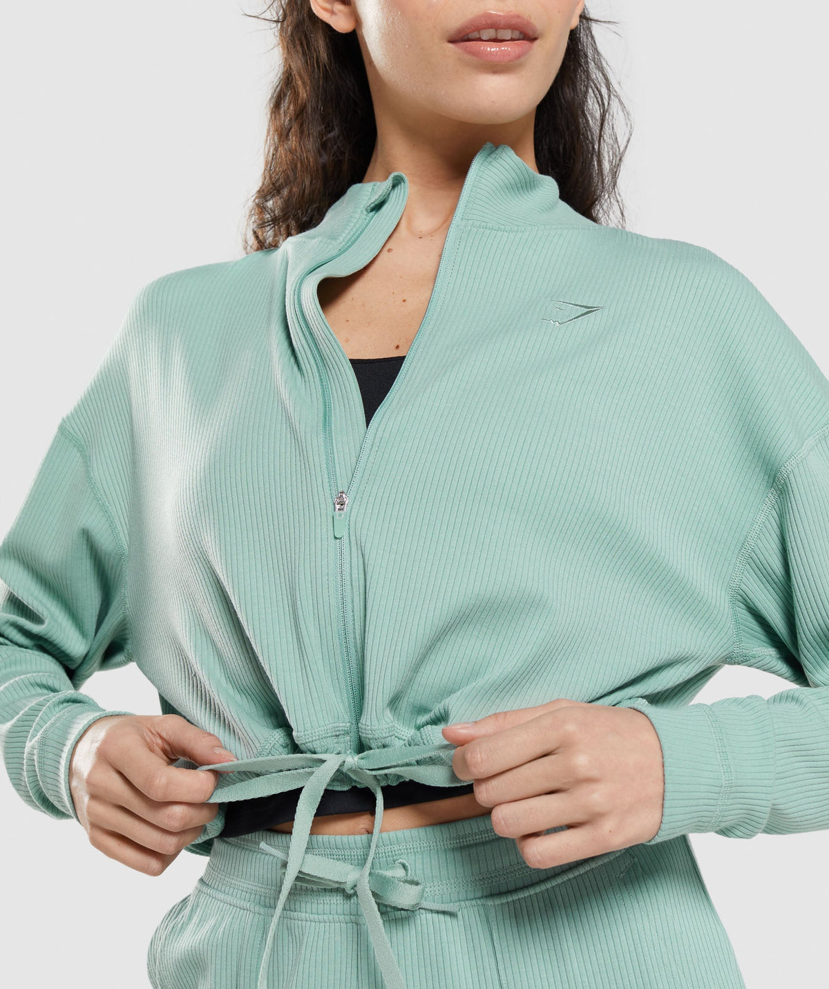gymshark-pause-zip-up-jacket-maya-blue-ss22