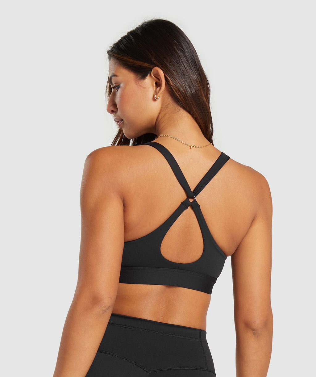 gymshark-peek-a-boo-sports-bra-black-ss24