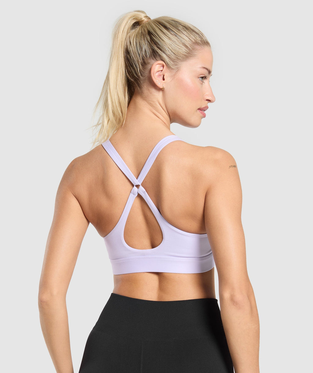 gymshark-peek-a-boo-sports-bra-fresh-lilac-ss25