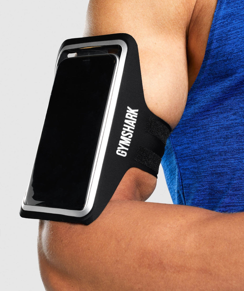 gymshark-phone-strap-black-aw21