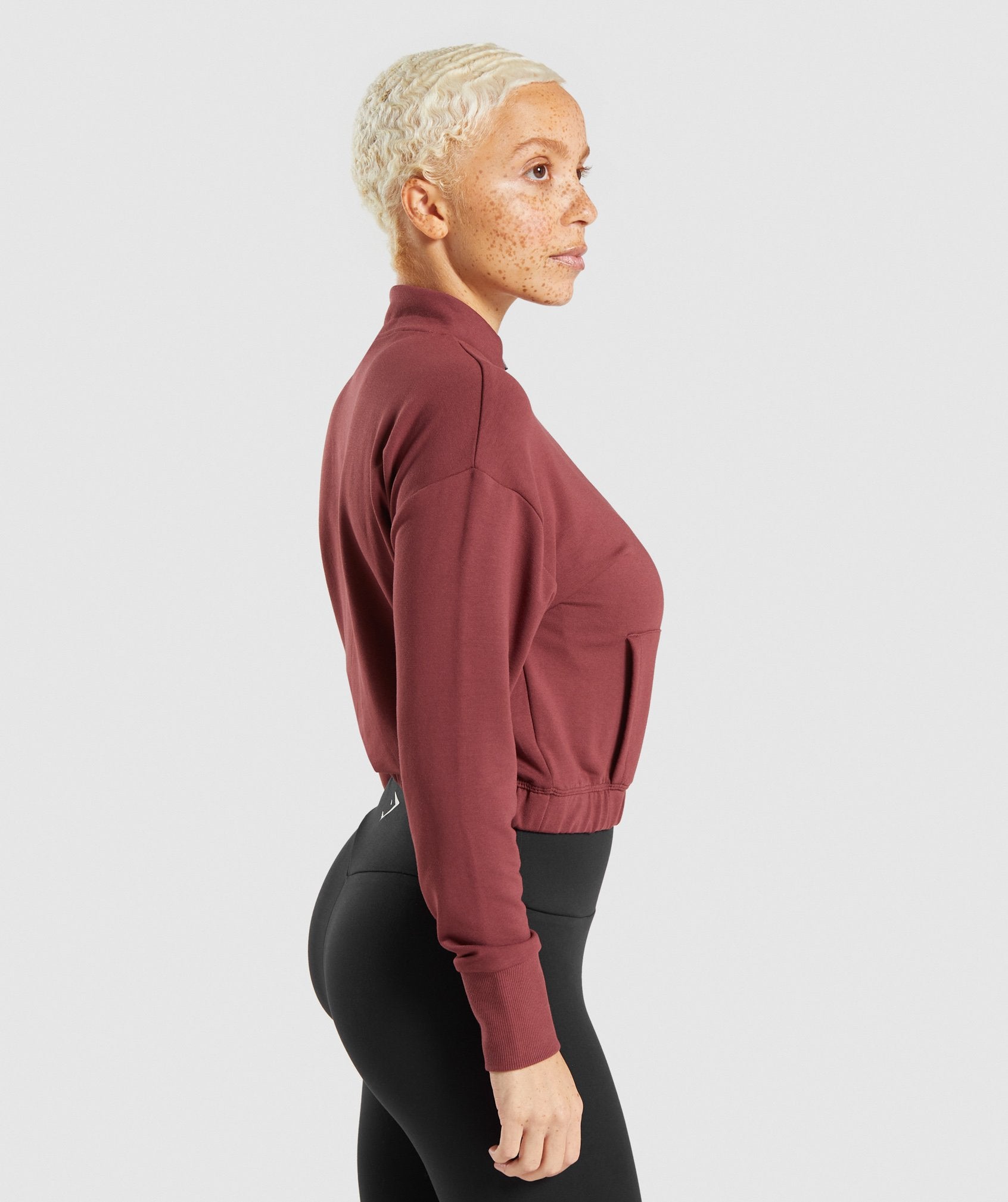 gymshark-pippa-training-pullover-brown
