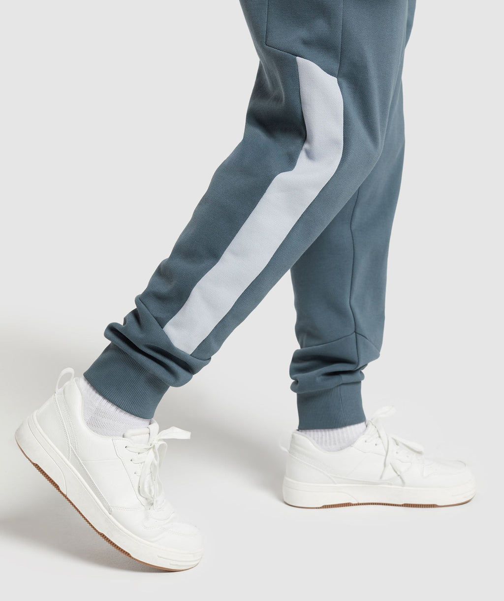 gymshark-pique-joggers-titanium-blue-fresh-blue-ss24