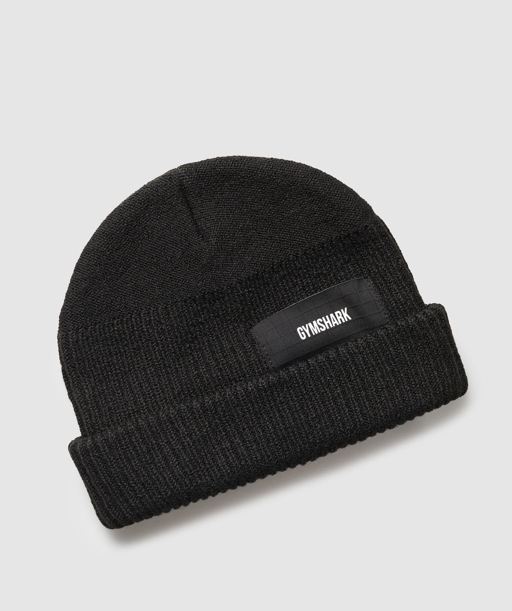 gymshark-pocket-beanie-black-aw24