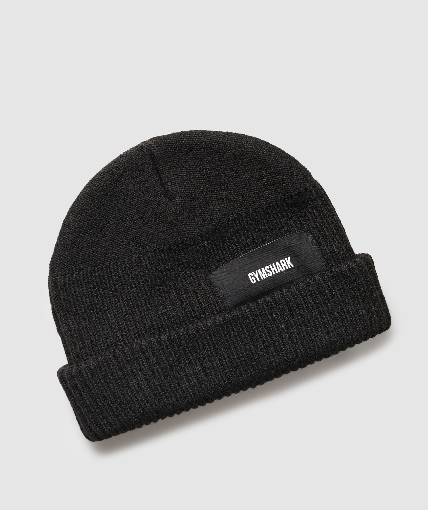 gymshark-pocket-beanie-black-aw24