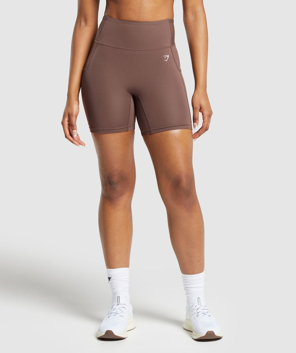 gymshark-pocket-shorts-soft-brown-ss24