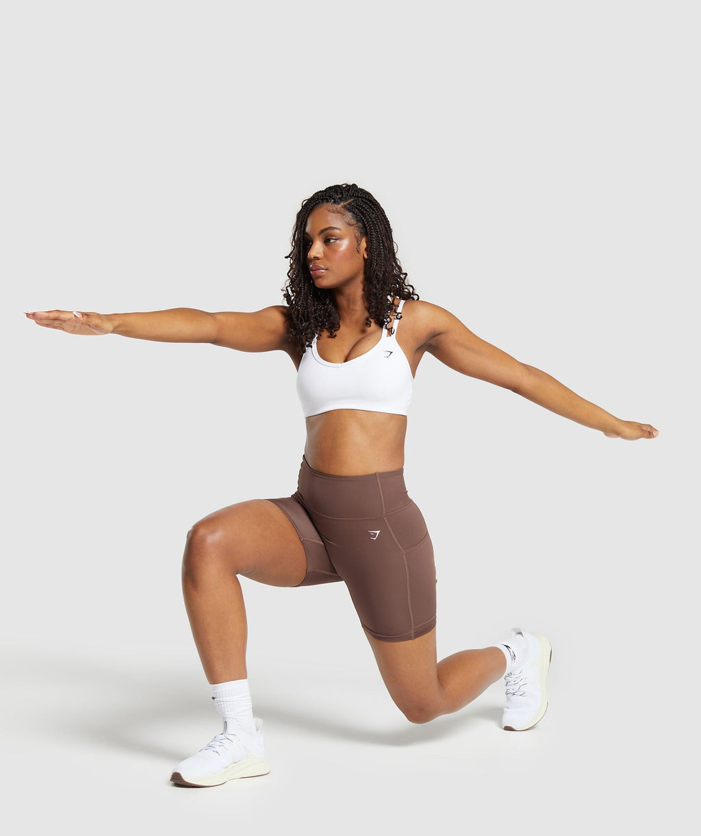 gymshark-pocket-shorts-soft-brown-ss24