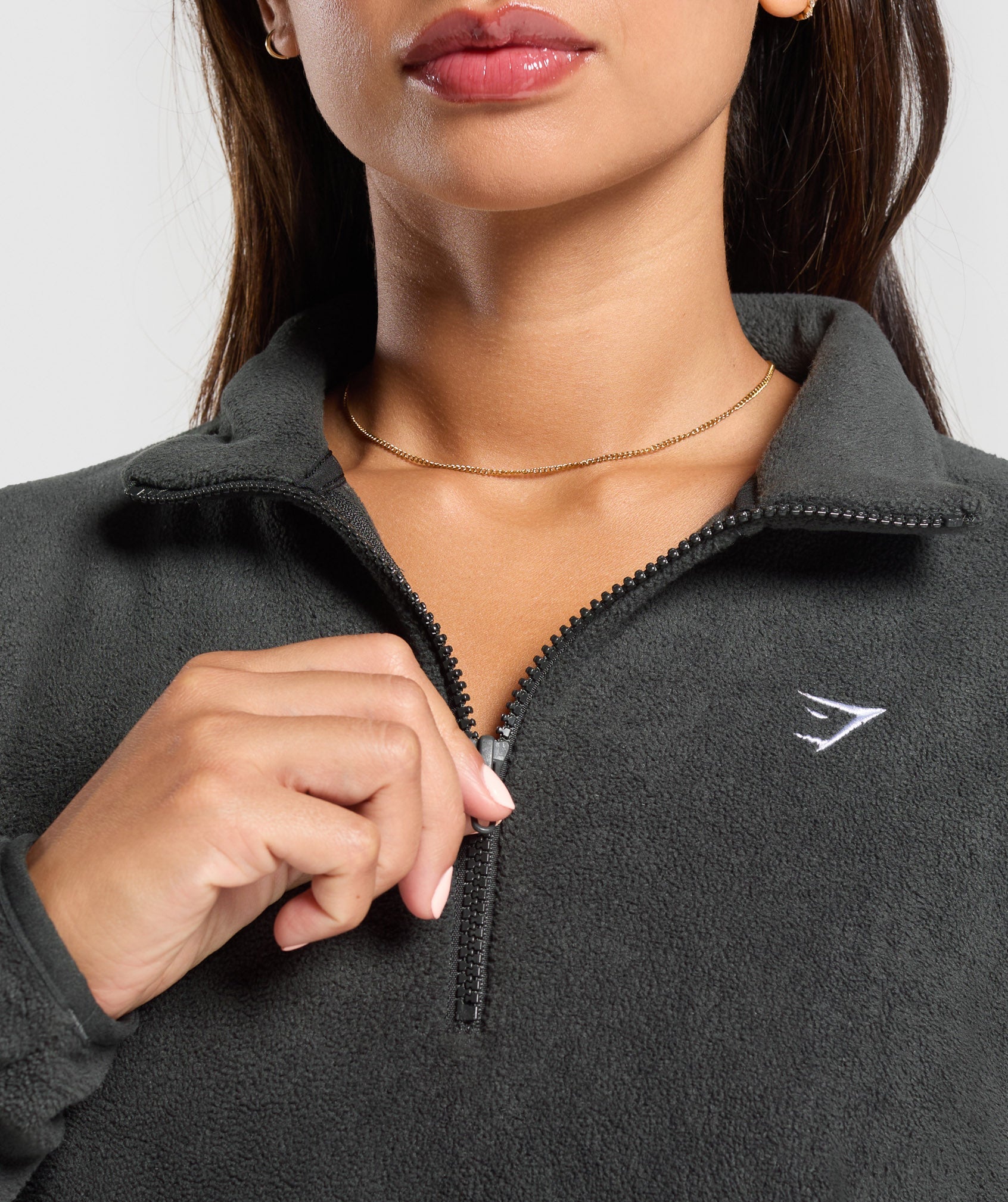 gymshark-polar-fleece-1-2-zip-asphalt-grey-aw24