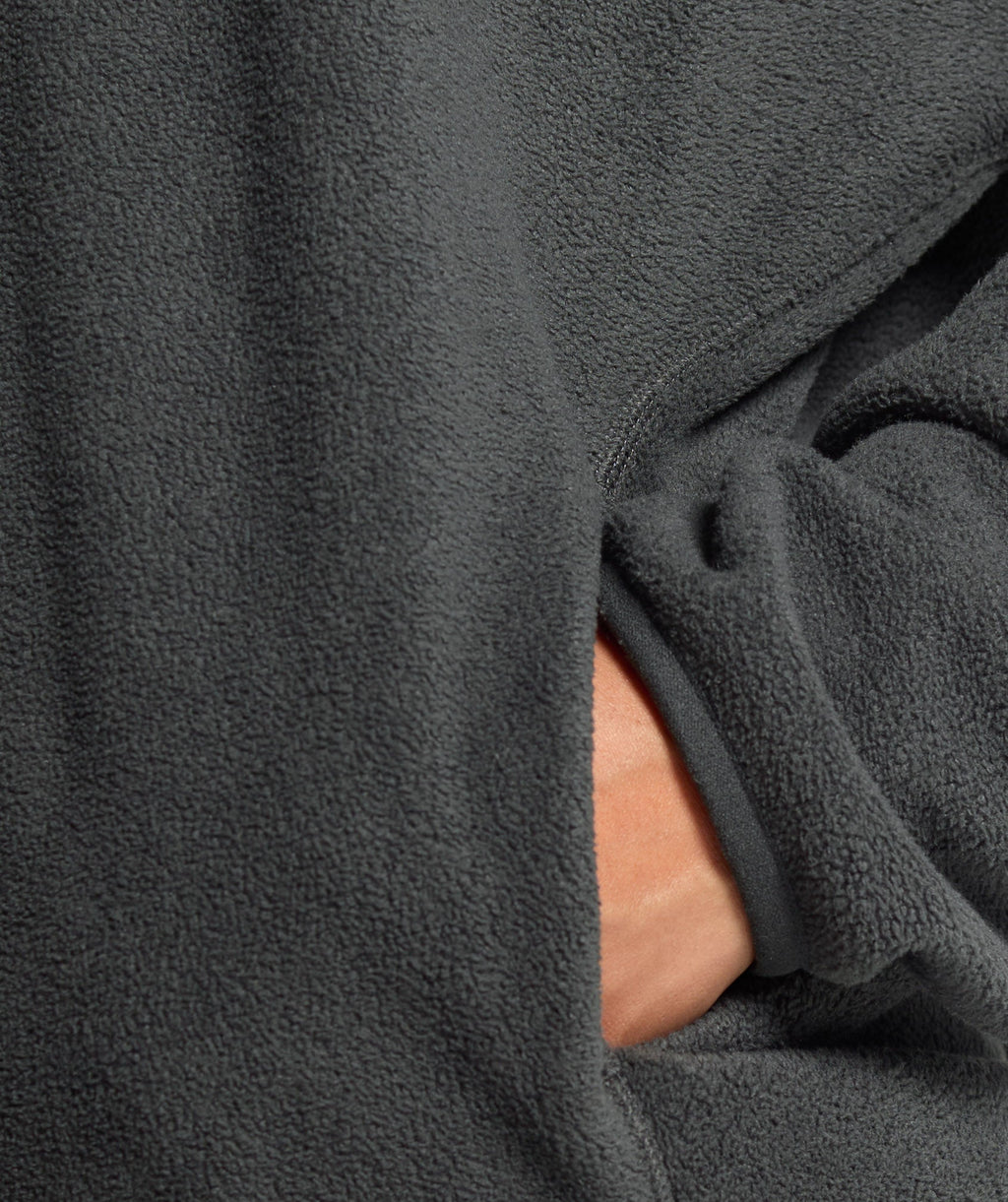 gymshark-polar-fleece-1-2-zip-asphalt-grey-aw24