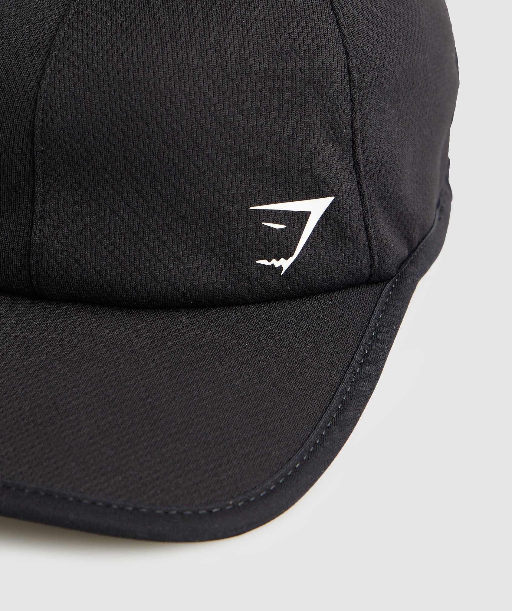 gymshark-ponytail-cap-black-aw22
