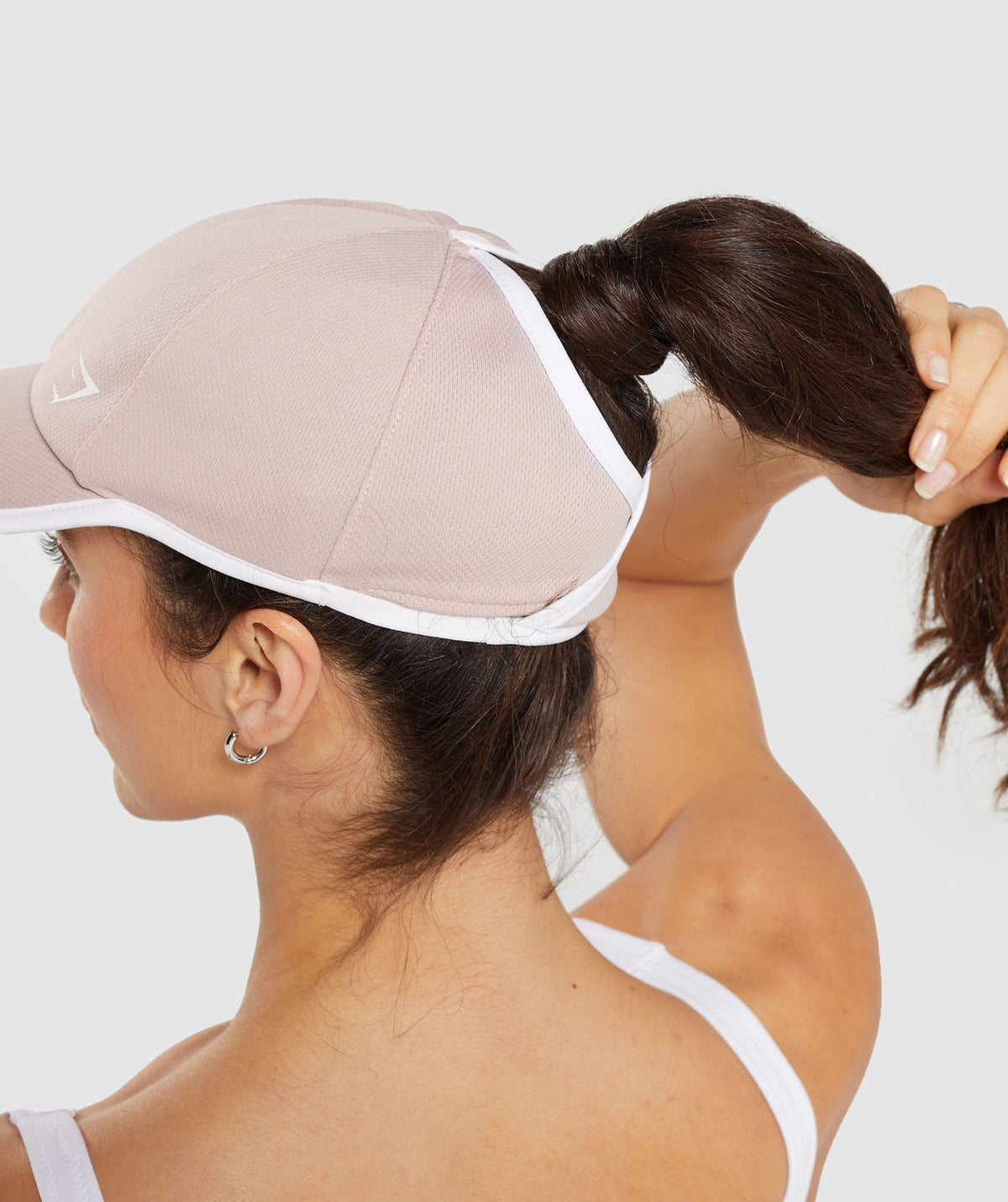 gymshark-ponytail-cap-scandi-pink-ss24