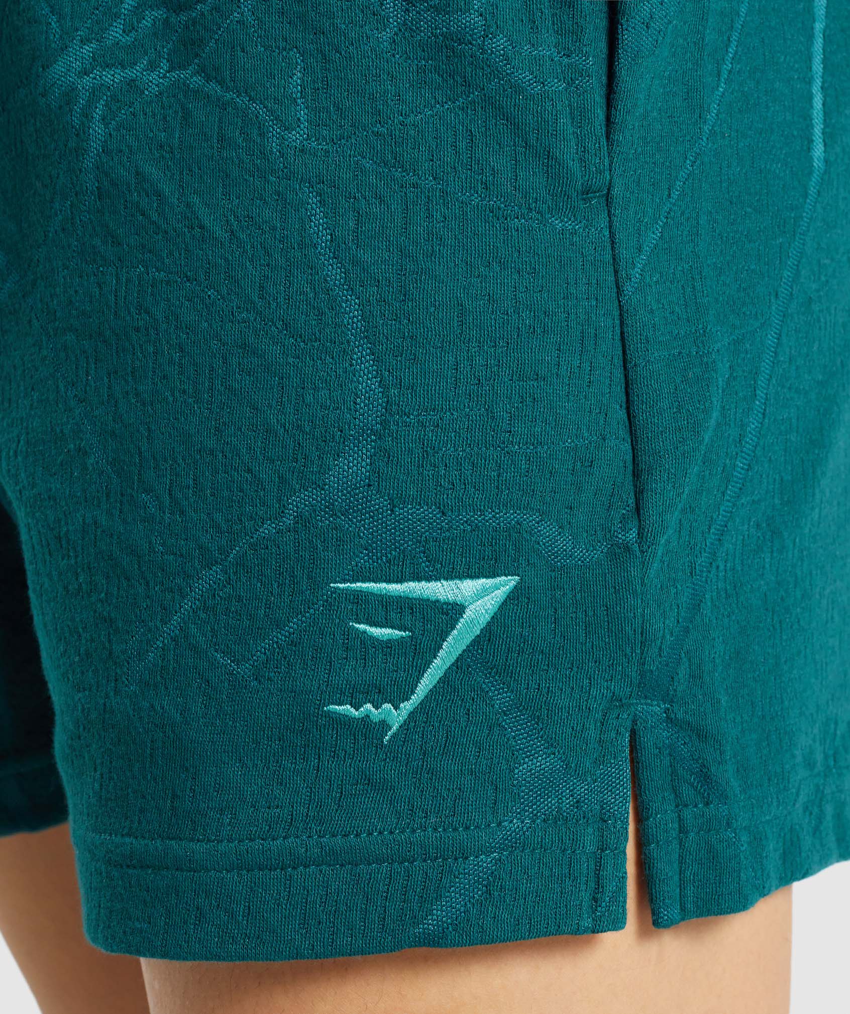 gymshark-power-5-shorts-teal-print-aw21