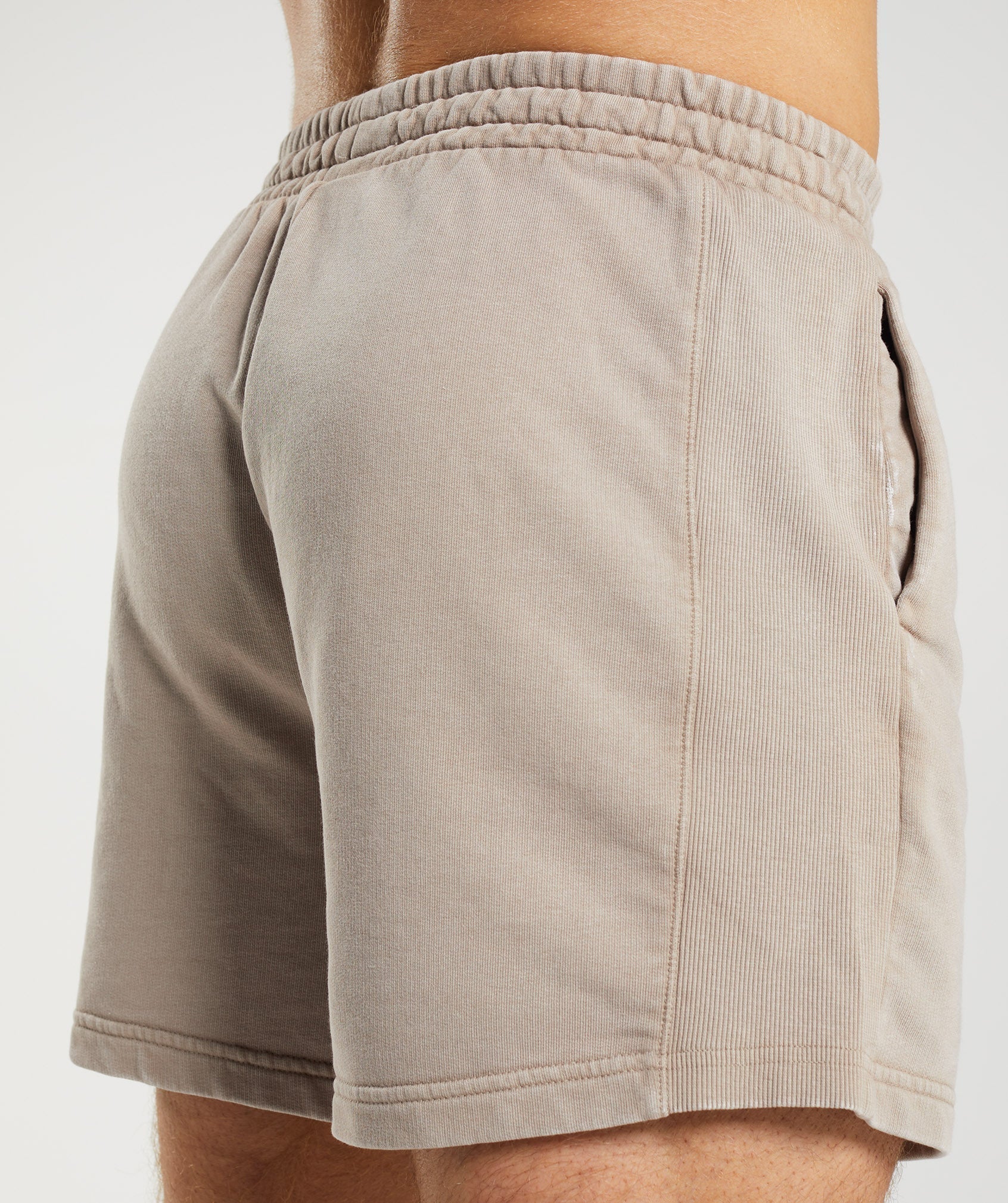 gymshark-power-washed-5-shorts-cement-brown-aw22