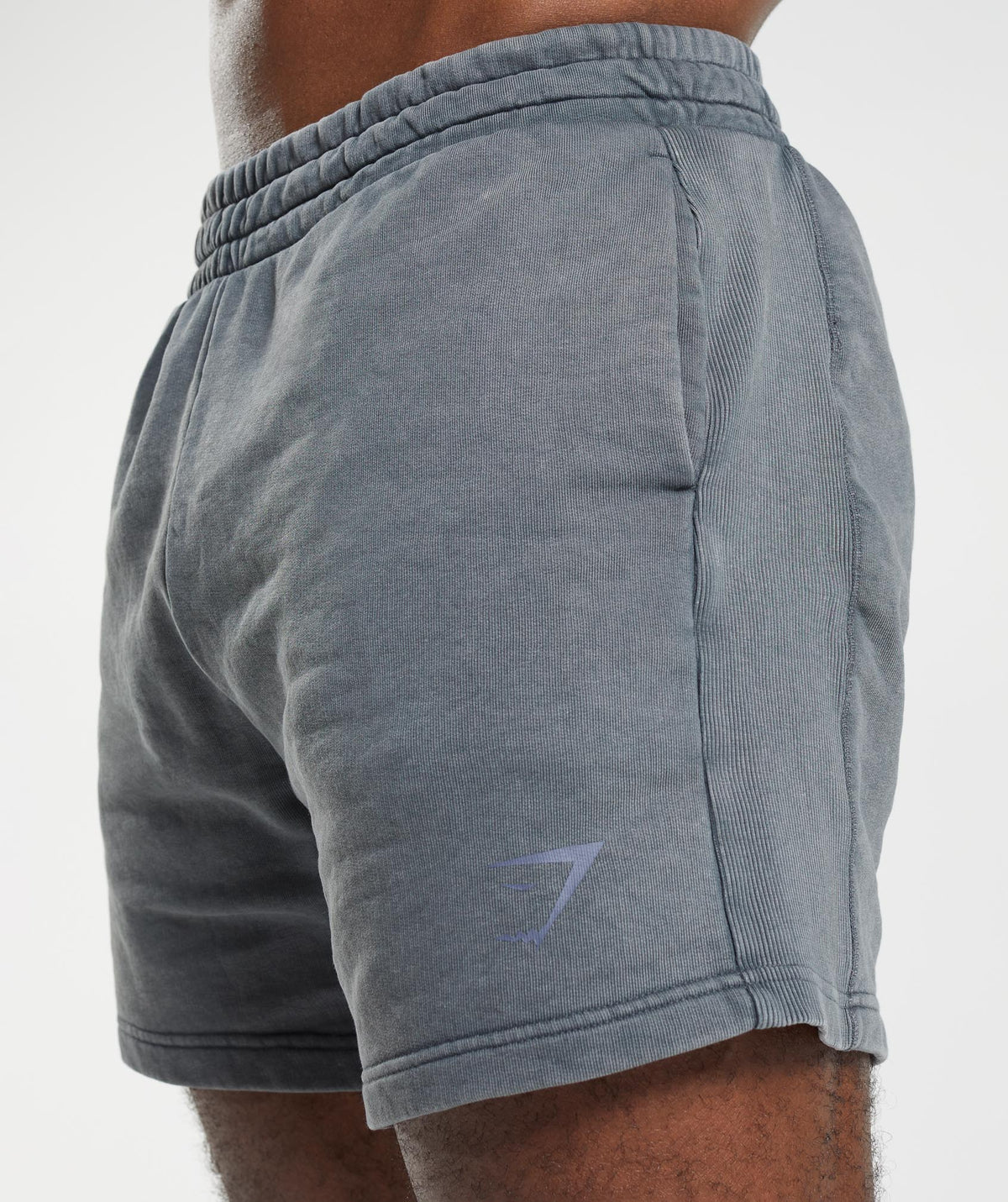 gymshark-power-washed-5-shorts-cosmic-grey-ss23