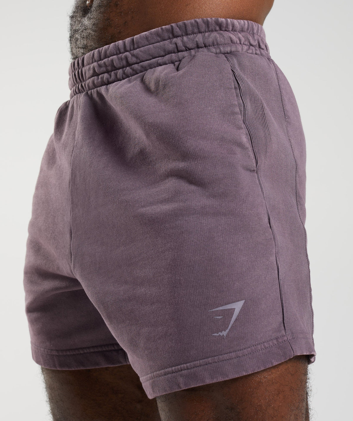 gymshark-power-washed-5-shorts-musk-lilac-aw22