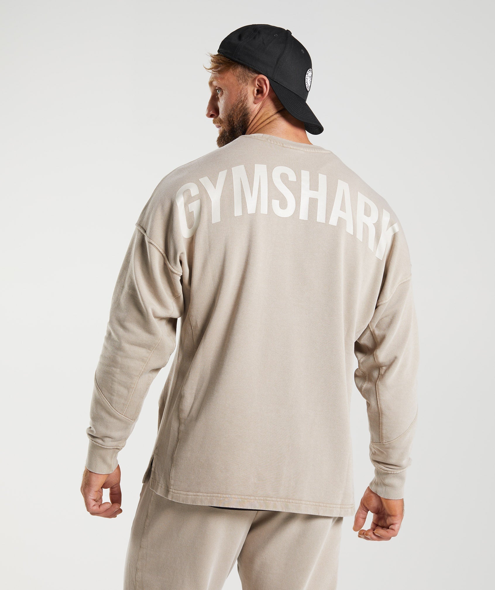 gymshark-power-washed-crew-cement-brown-aw22
