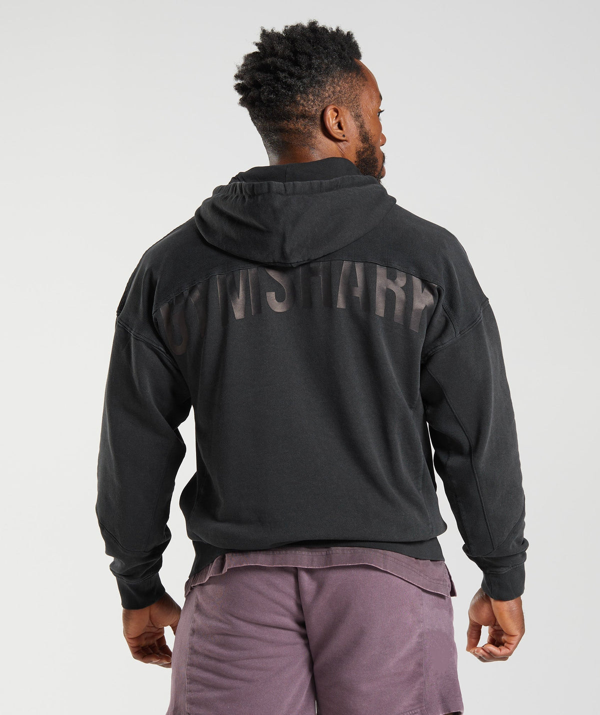 gymshark-power-washed-hoodie-black-aw22
