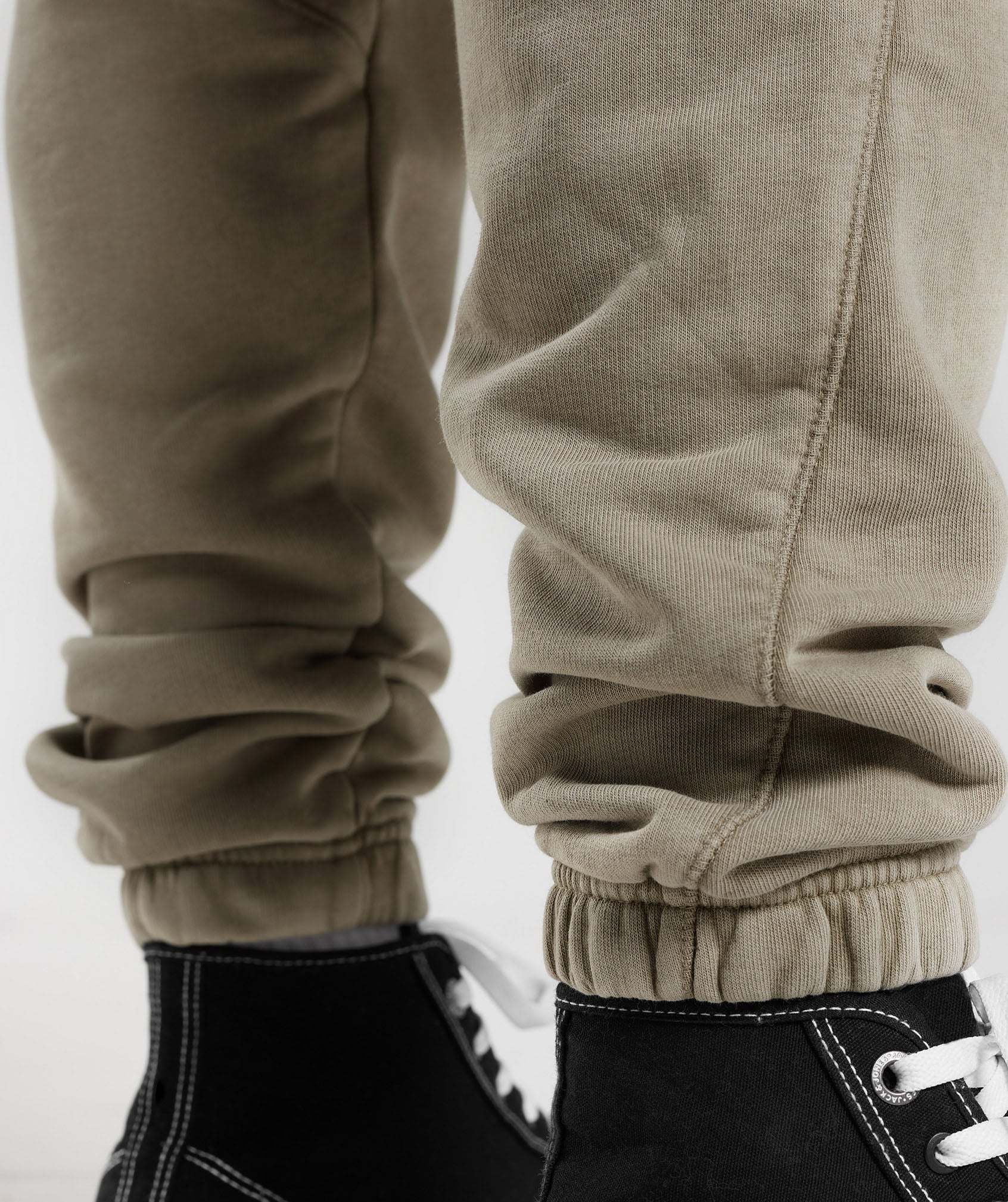 gymshark-power-washed-joggers-ecru-brown-ss23